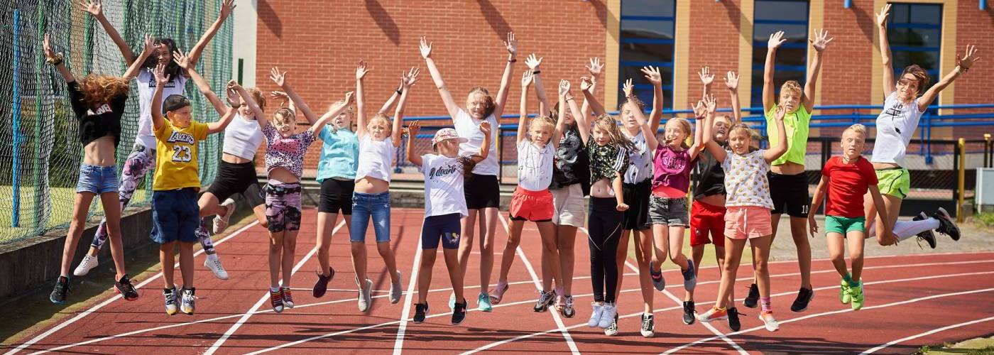 Obozy taneczno-sportowe.